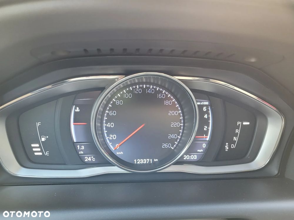 Volvo XC 60 - 12