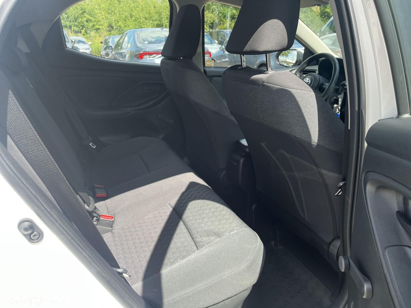 Toyota Yaris Hybrid 1.5 Comfort - 9