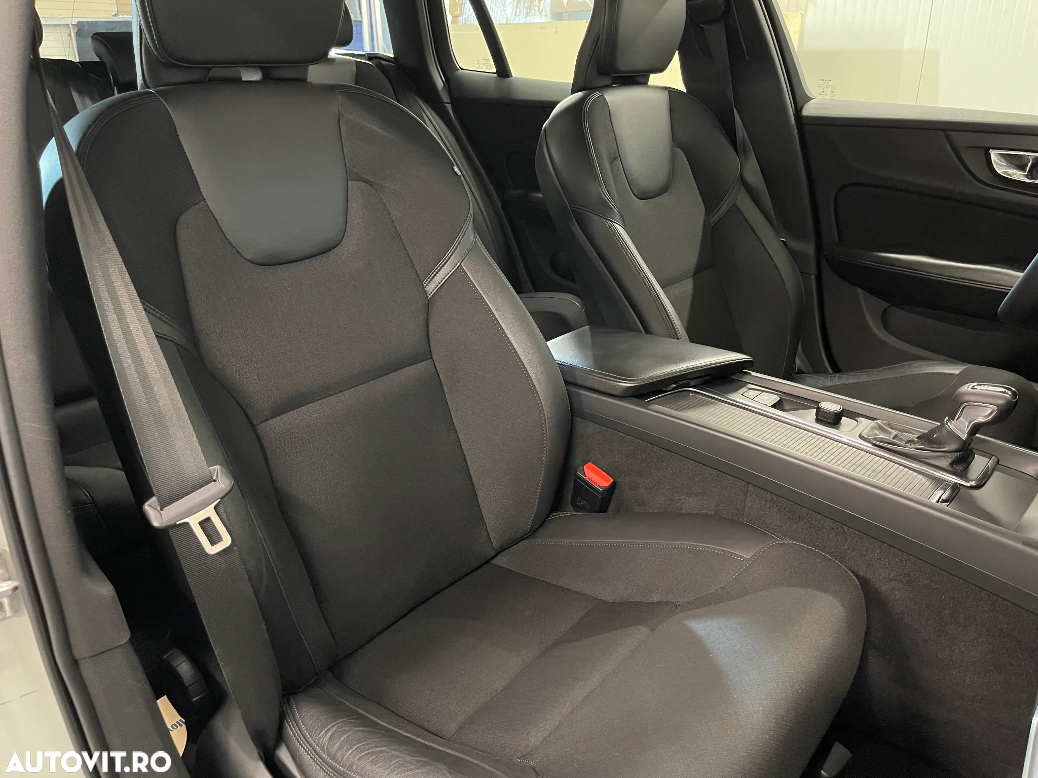 Volvo V60 D3 Geartronic Momentum - 9
