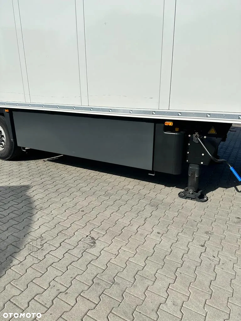 Schmitz Cargobull - 10
