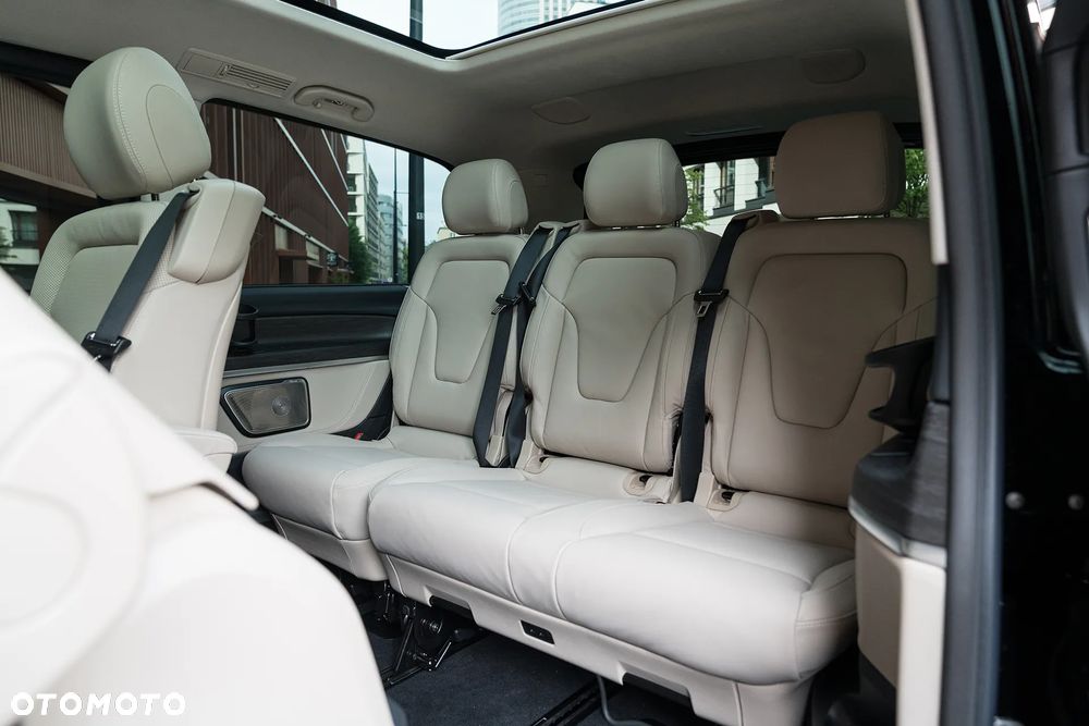 Mercedes-Benz Klasa V 300 d 4-Matic 9G-Tronic Exclusive (d³ugi) - 27