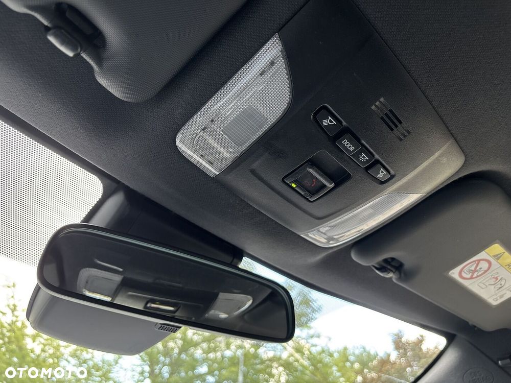 Toyota Corolla 1.8 Hybrid Active - 31