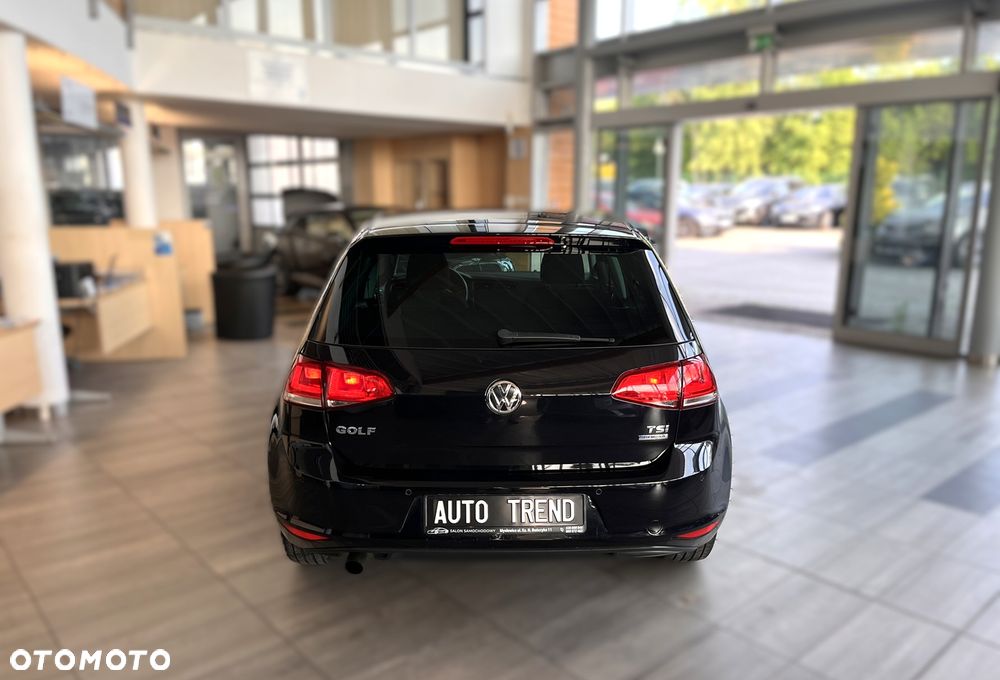 Volkswagen Golf 1.2 TSI DSG Comfortline - 6