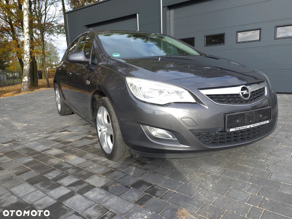 Opel Astra - 12
