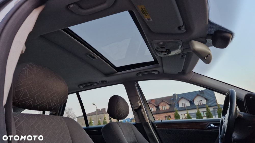 Mercedes-Benz Klasa C 200 Kompressor Automatik Elegance - 22