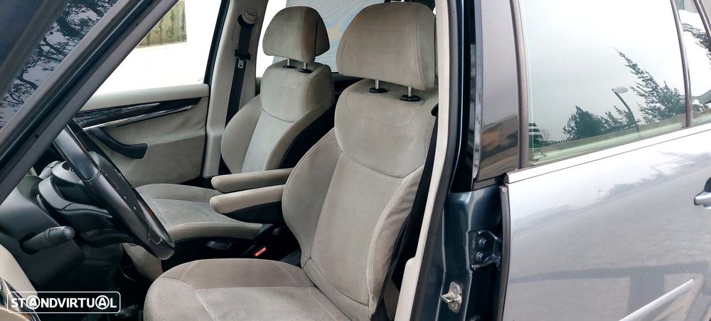 Citroën C4 Grand Picasso 1.6 HDi Exclusive - 3