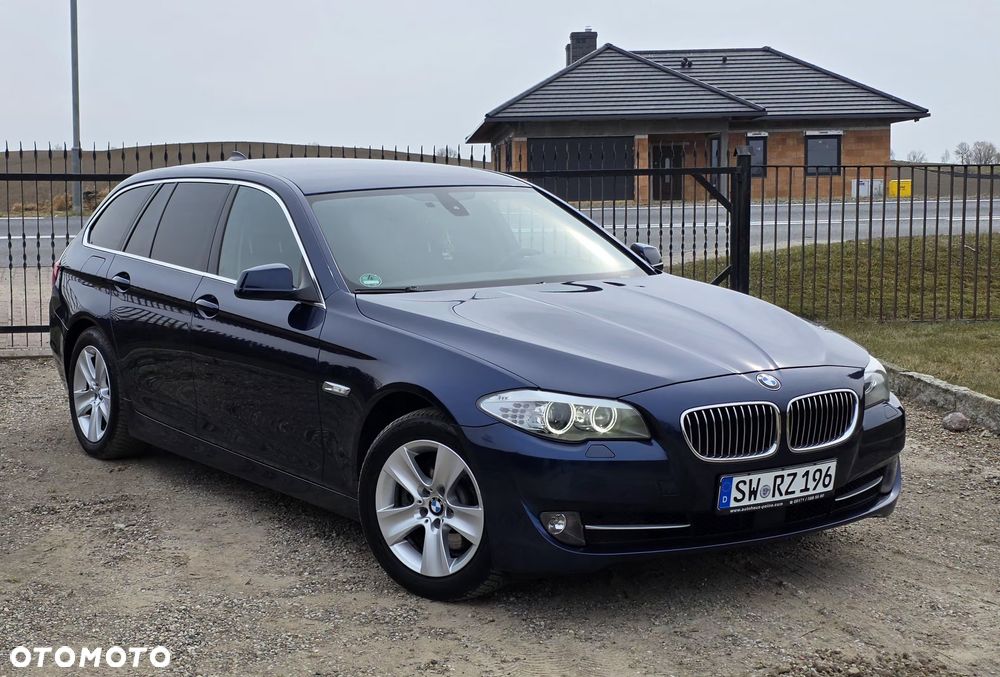 BMW Seria 5 520d BluePerformance - 2