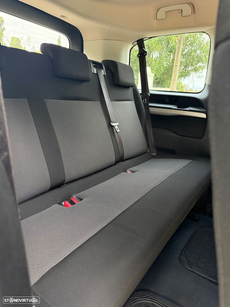Peugeot Expert 1.5 BlueHDi L2H1 Semi-Vidrado - 9
