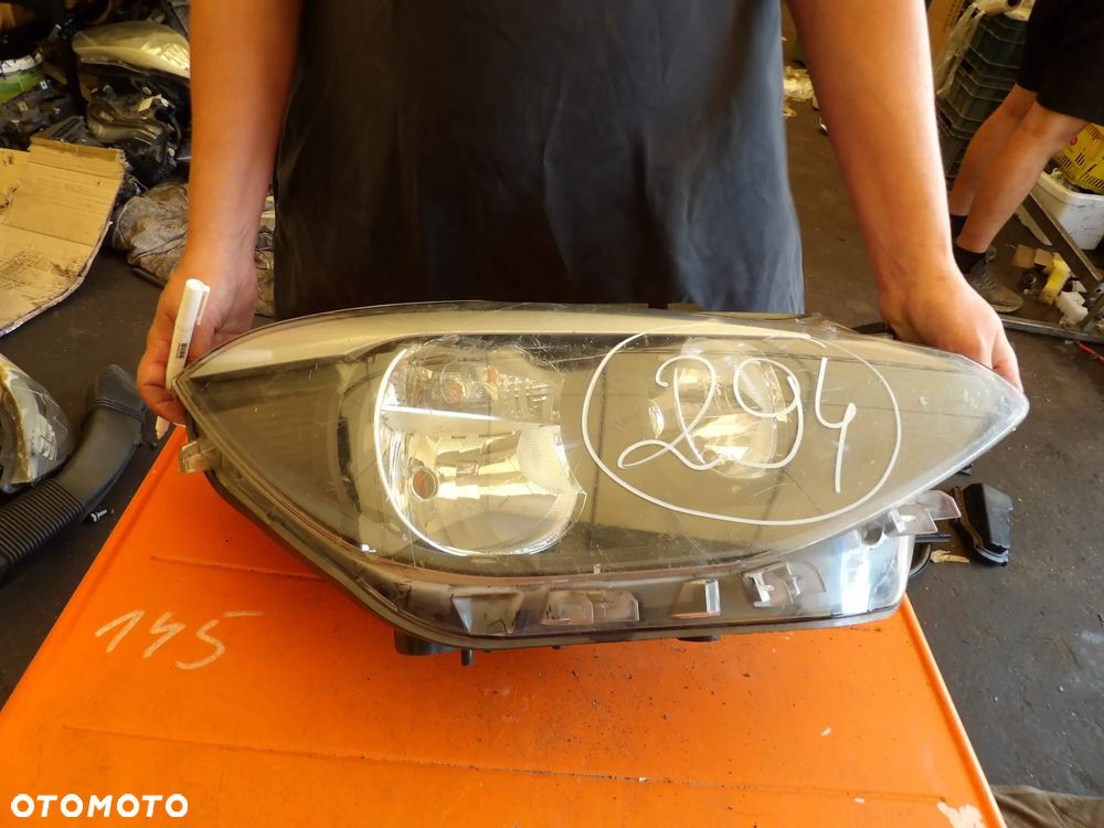BMW - F20 - H7 - SŁABE SZKŁO - PRAWA  LAMPA PRZEADNIA - UK - 1