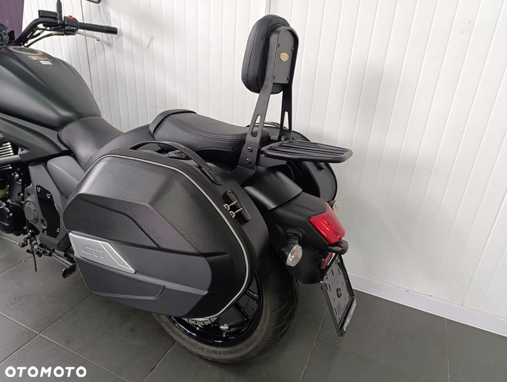 Kawasaki Vulcan - 11