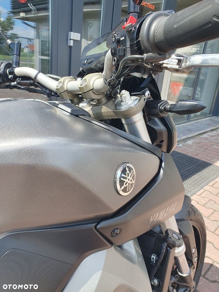 Yamaha MT - 15