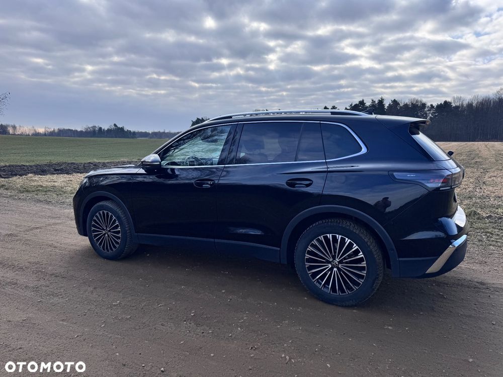 Volkswagen Tiguan 1.5 eTSI Elegance DSG - 4