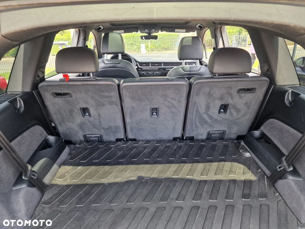 Audi Q7 3.0 TFSI Quattro Tiptronic - 10