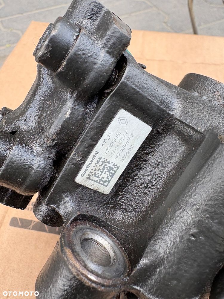 Pompa wtryskowa 167008683r renault master 3 III - 2