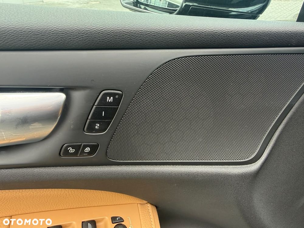 Volvo S60 - 11