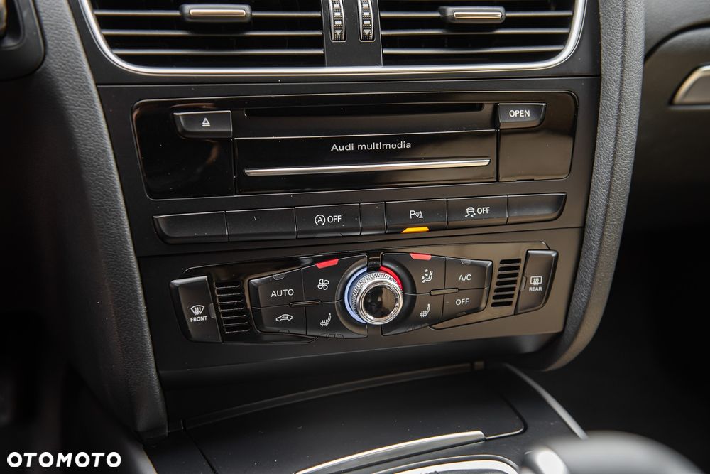 Audi A4 Avant 2.0 TDI DPF multitronic S line Sportpaket - 23