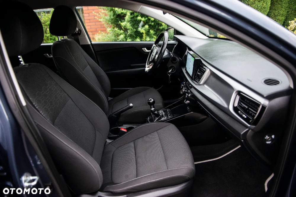 Kia Rio 1.2 Edition 7 - 38