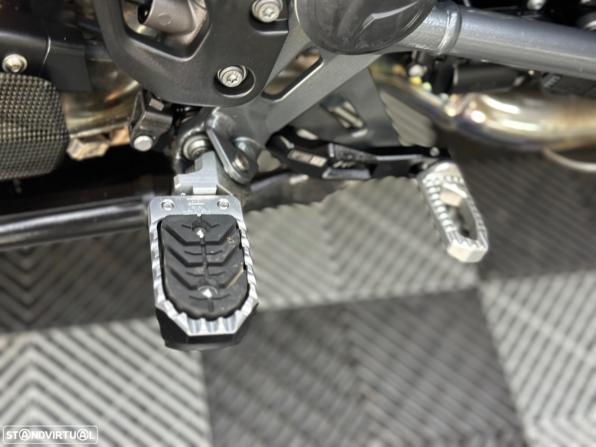 BMW R 1250 GS Adventure Triple black - 12