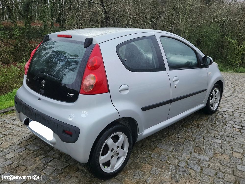 Peugeot 107 1.0 Black&Silver - 6