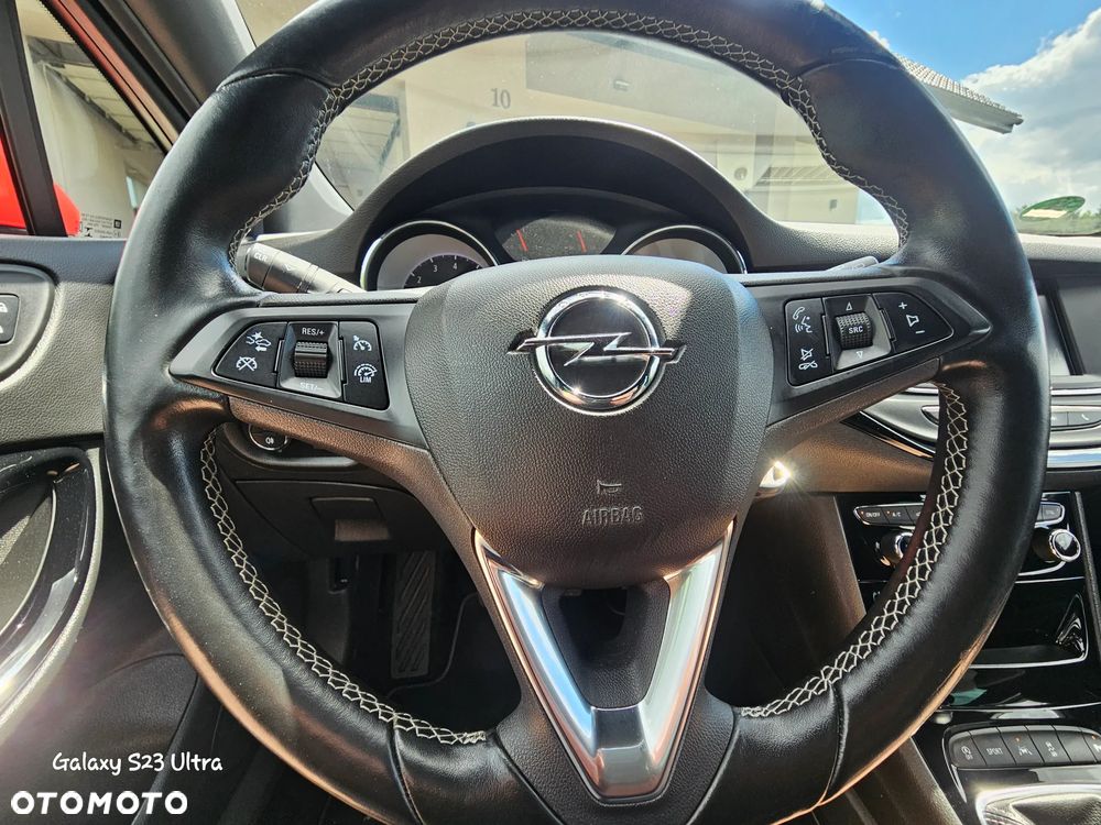 Opel Astra 1.4 T Dynamic - 19