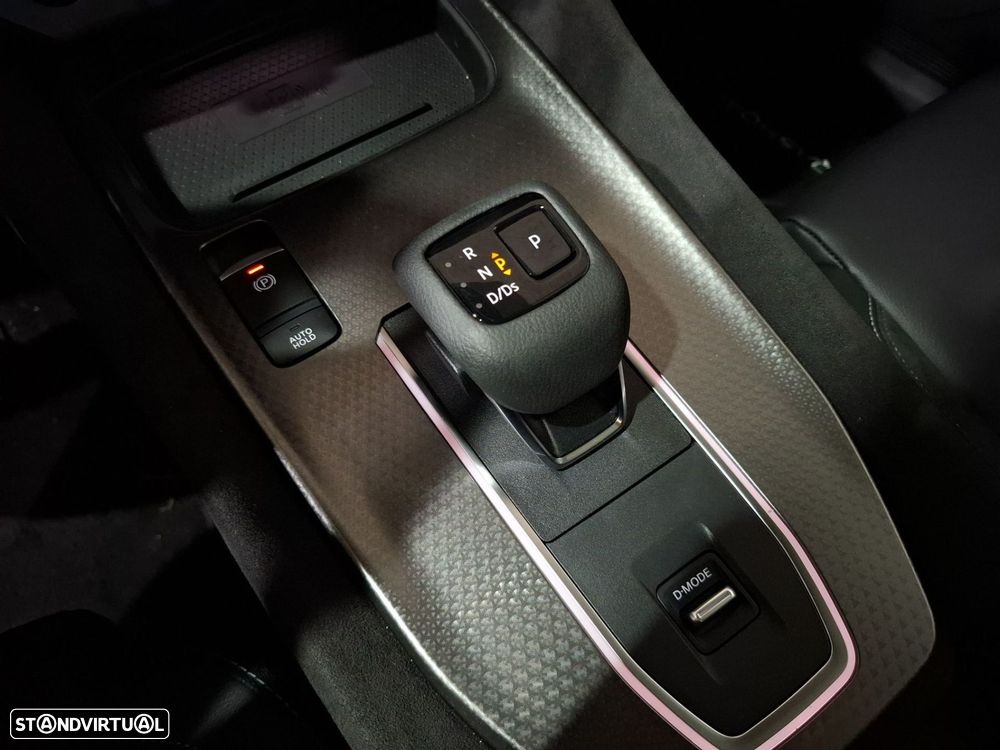 Nissan Qashqai 1.3 DIG-T Evolve Xtronic — fotografia 18