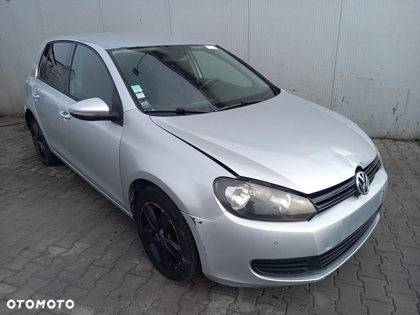 Volkswagen Golf 1.6 TDI DPF BlueMotion