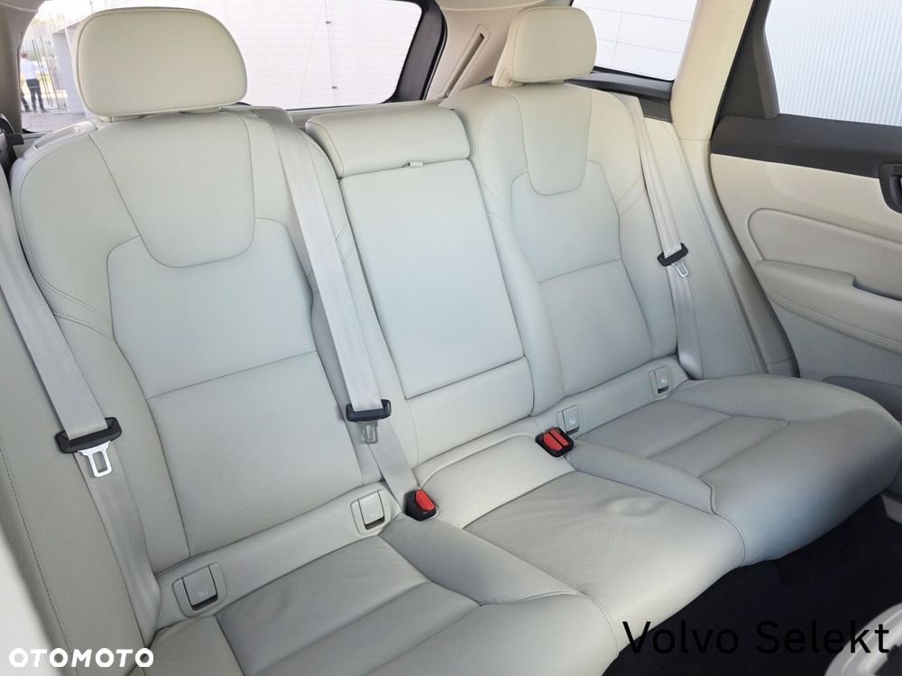 Volvo XC 60 - 17