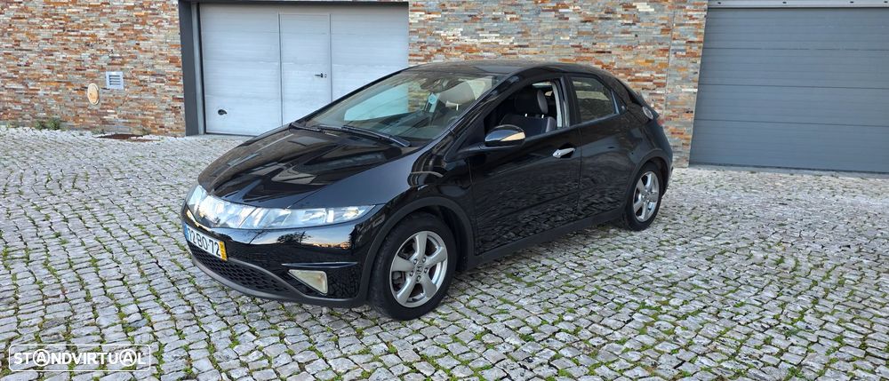 Honda Civic 1.4 Comfort - 21