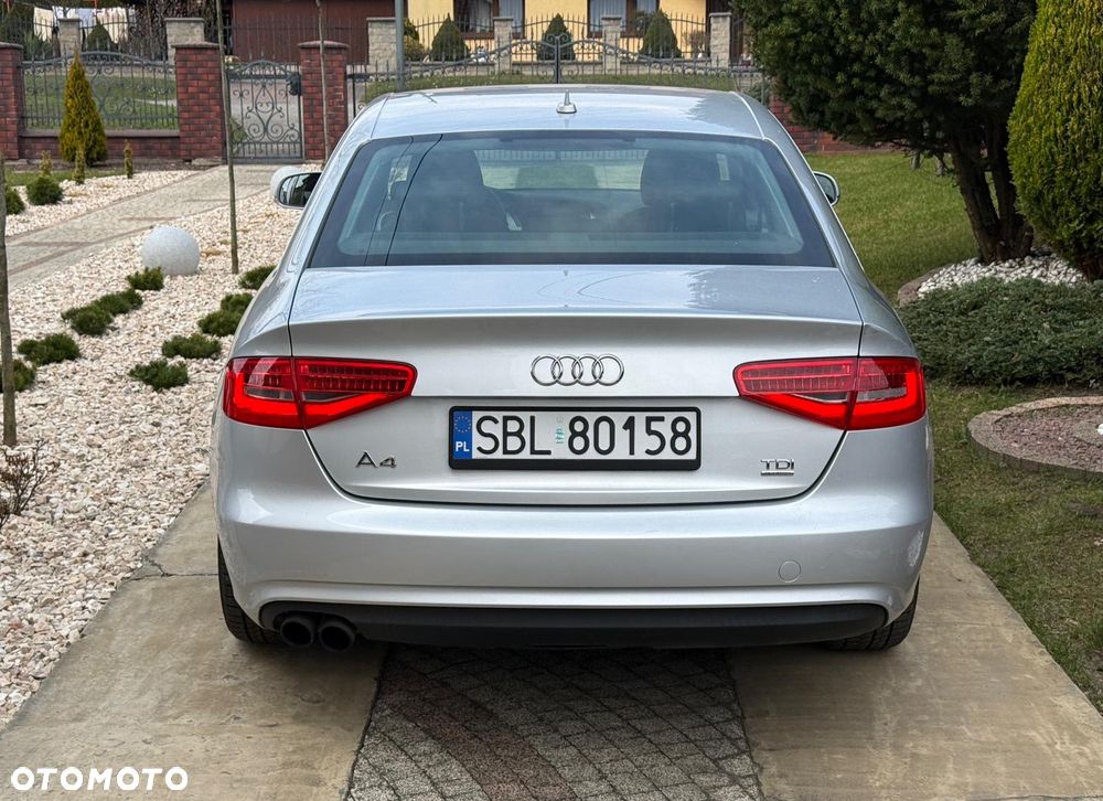 Audi A4 Limousine 2.0 TDI Quattro S tronic - 10