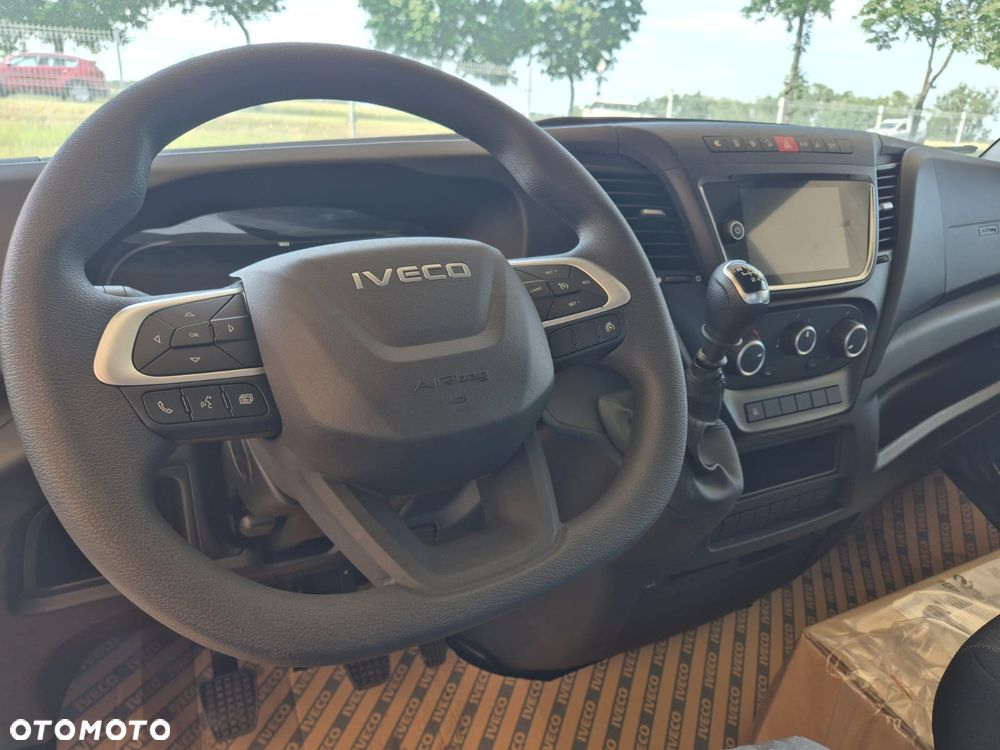 Iveco Daily / Pewny partner w biznesie ! - 15