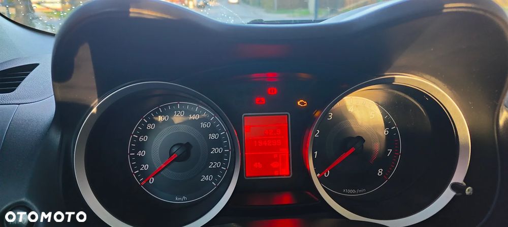 Mitsubishi Lancer 1.8 Inform LPG - 10