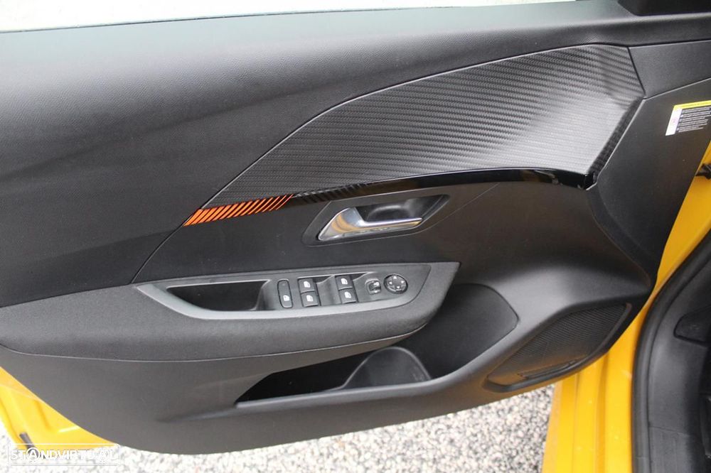 Peugeot e-208 Active Pack - 13