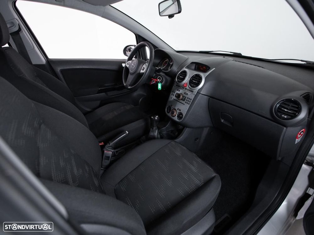 Opel Corsa - 10