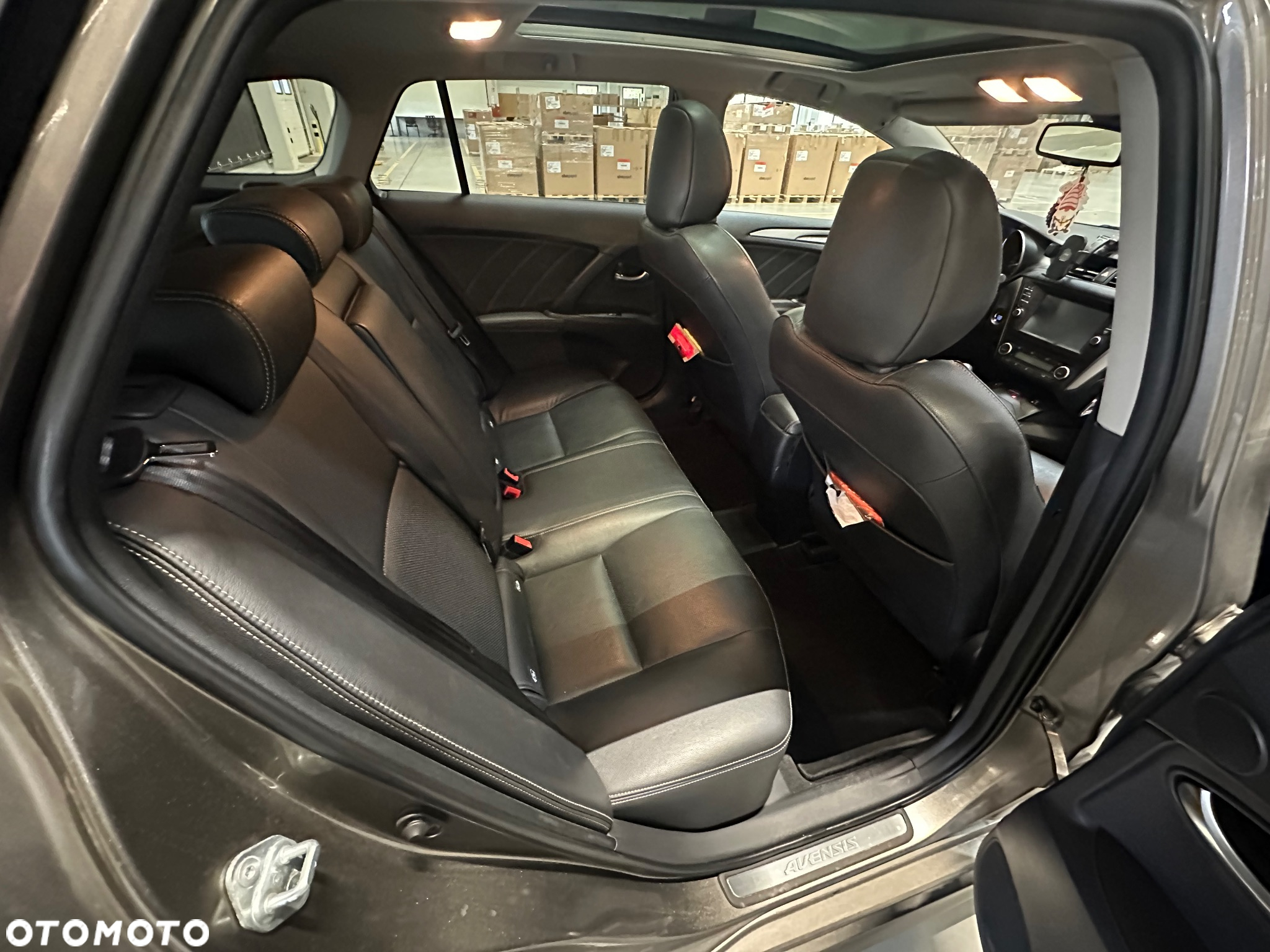 Toyota Avensis 2.0 D-4D Active Business - 7