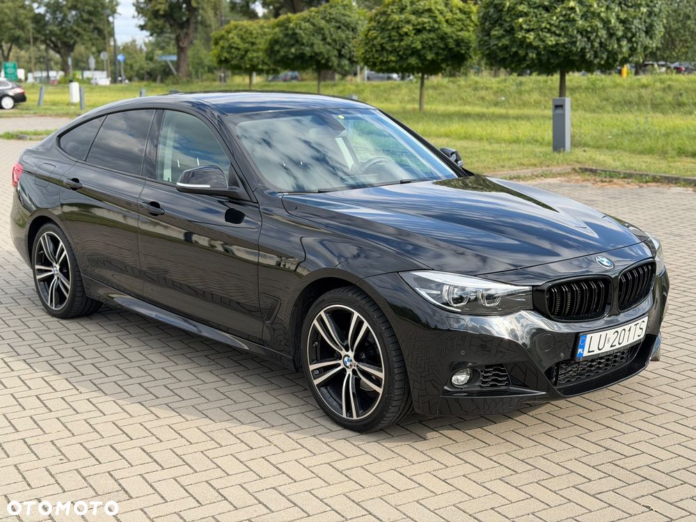 BMW Seria 3 320d M Sport - 1