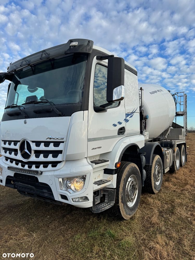 Mercedes-Benz AROCS - 1