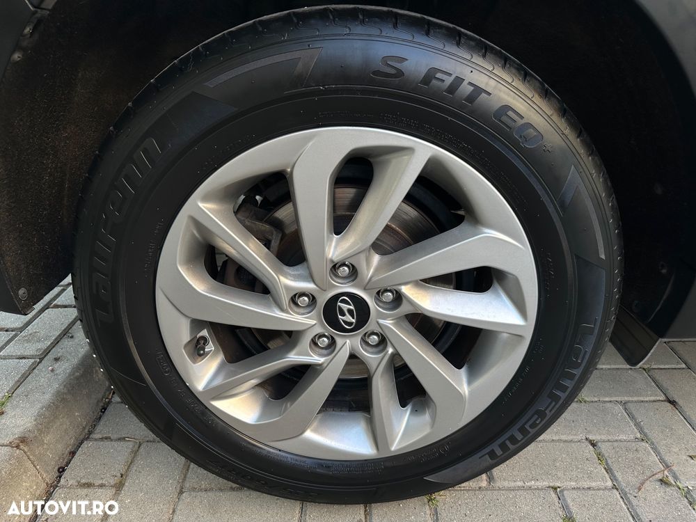 Hyundai Tucson blue 1.7 CRDi 2WD DCT Style - 39