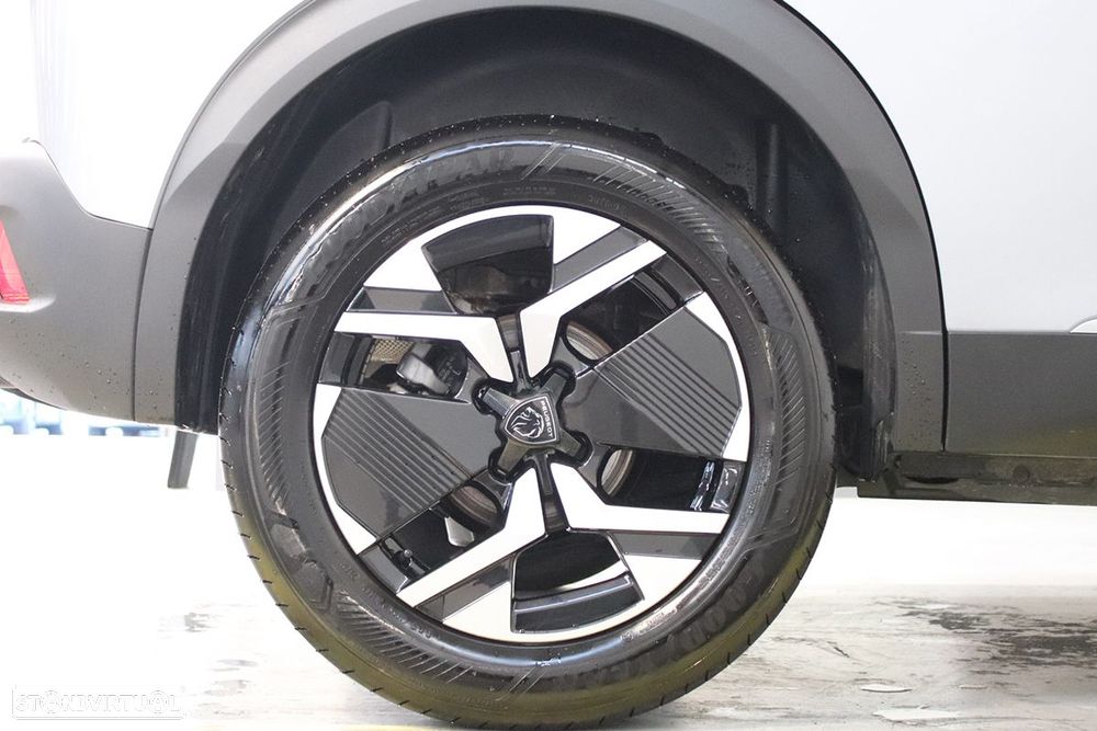 Peugeot 2008 1.2 PureTech Allure - 5