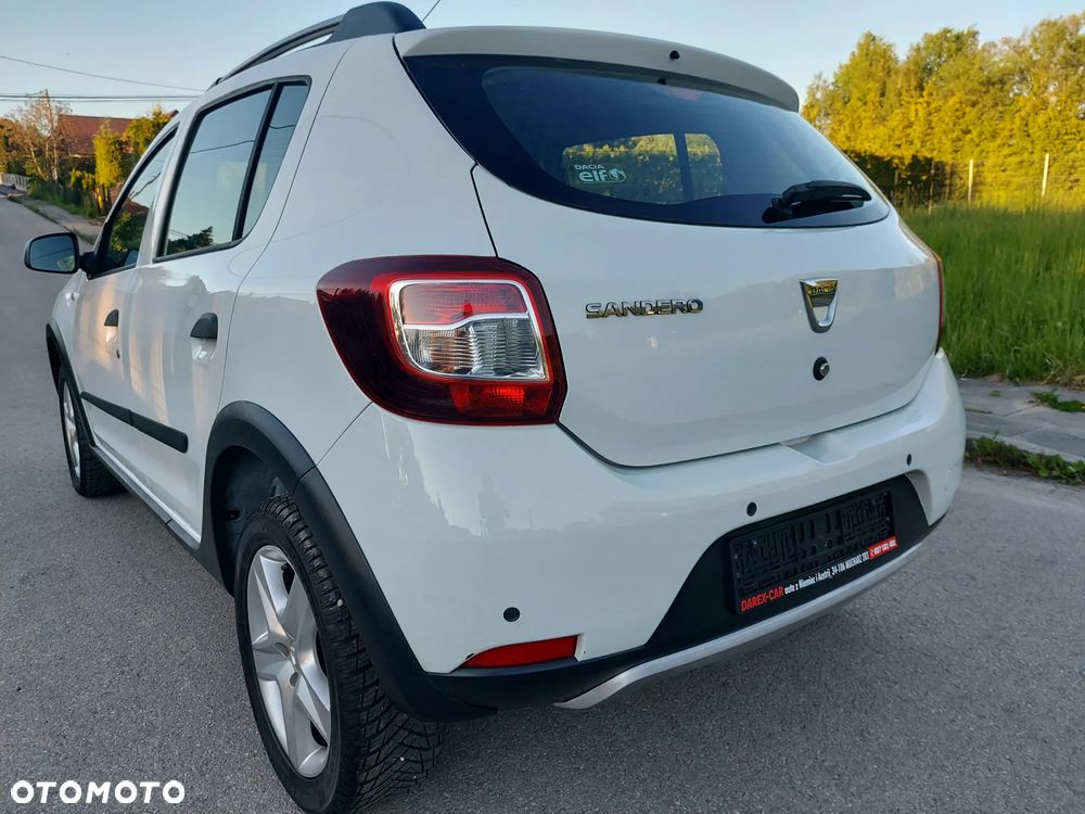 Dacia Sandero Stepway TCe 90 (S&S) Prestige - 8