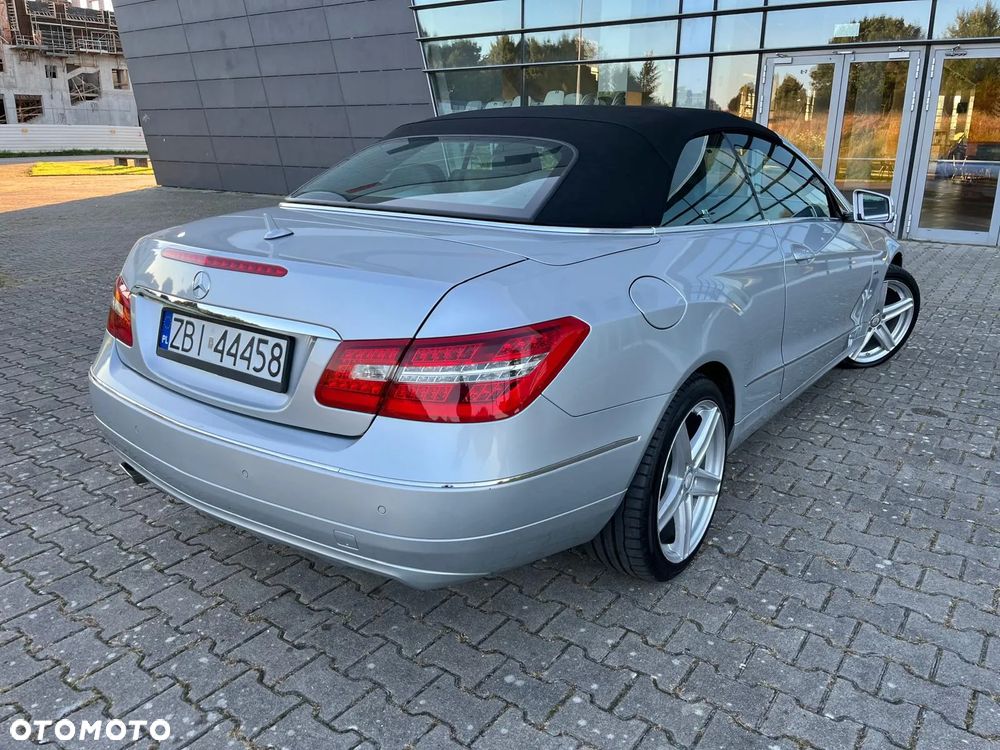 Mercedes-Benz Klasa E - 4