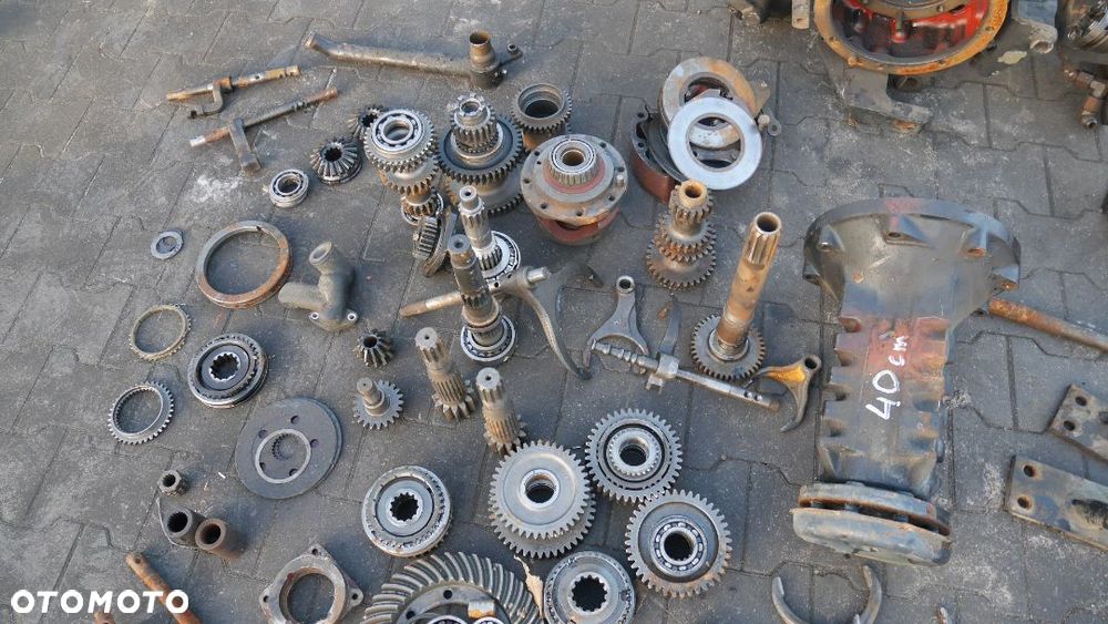 Skrzynia CARRARO Renault Case Deutz - 7