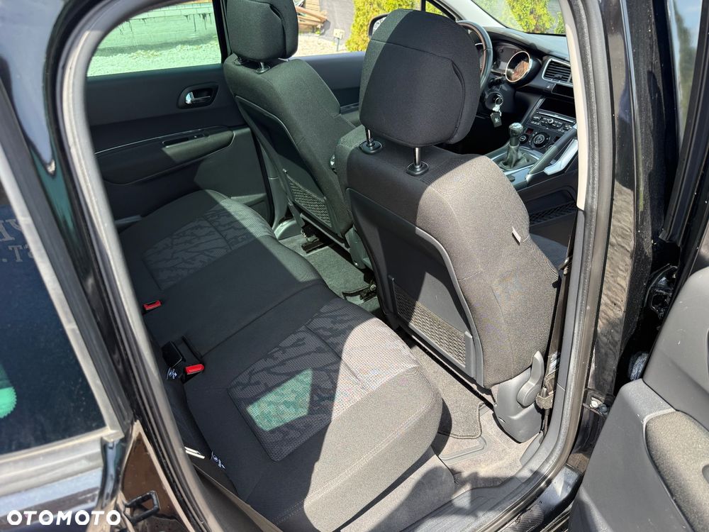 Peugeot 3008 120 VTi Premium - 23