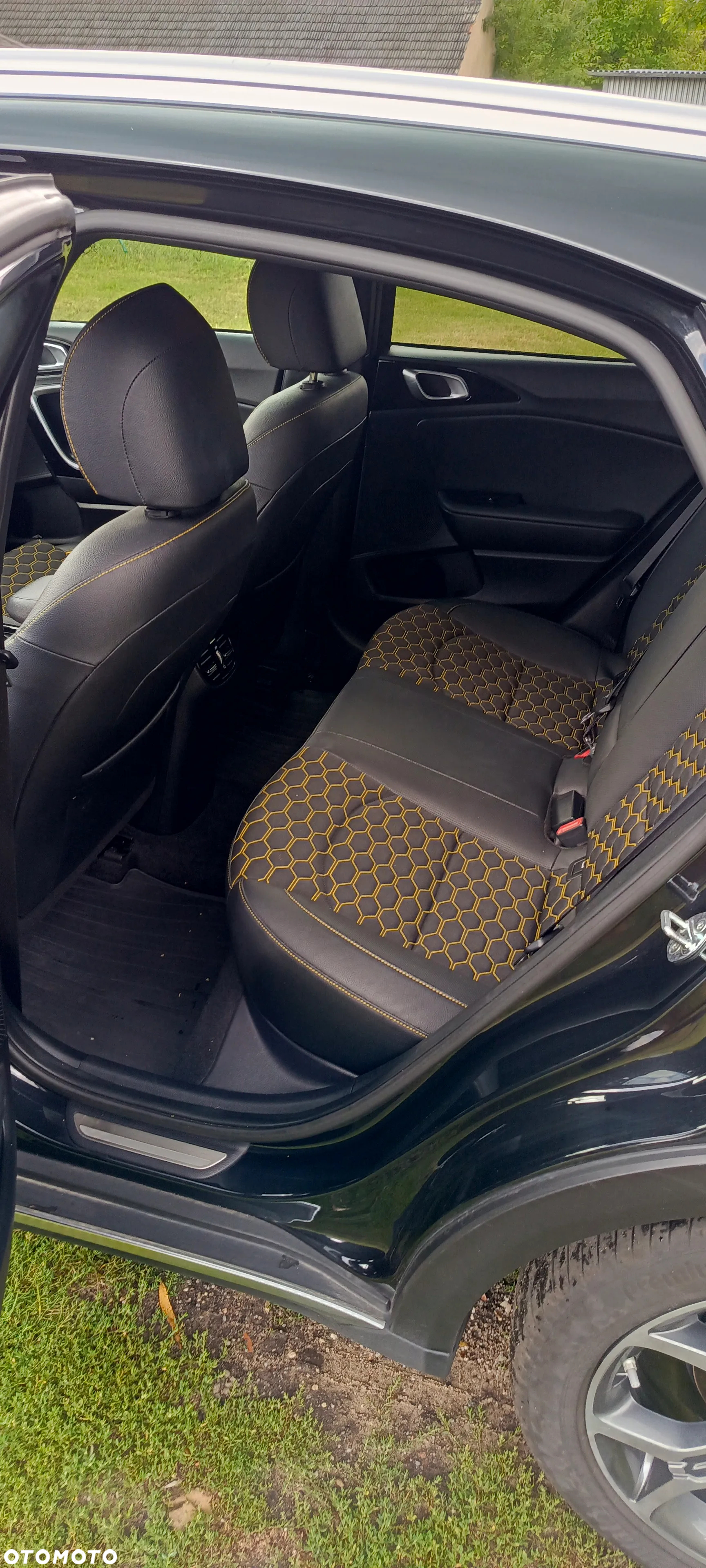 Kia XCeed 1.5 T-GDI L Business Line - 4