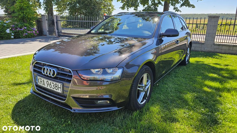 Audi A4 Avant - 1