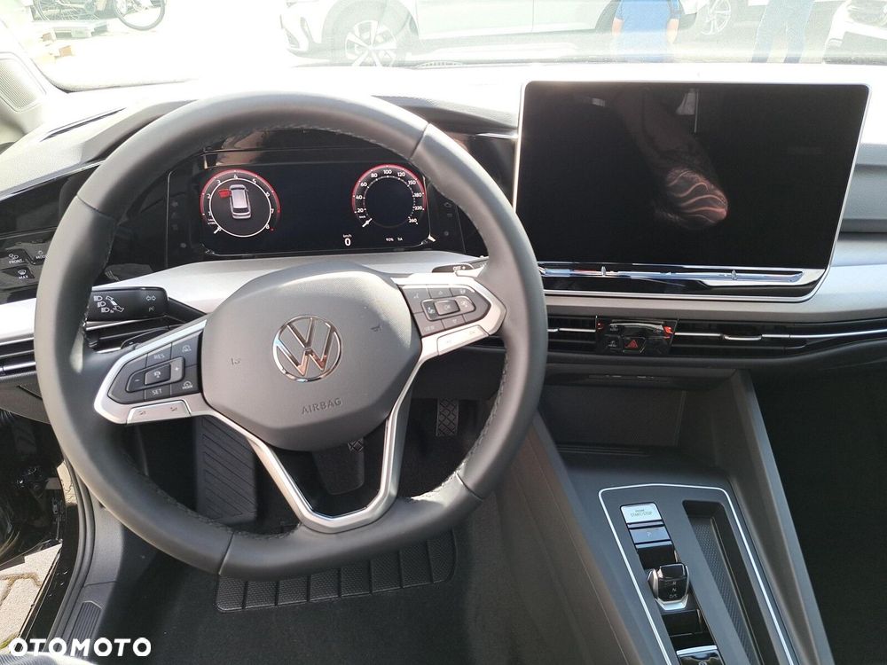 Volkswagen Golf - 13