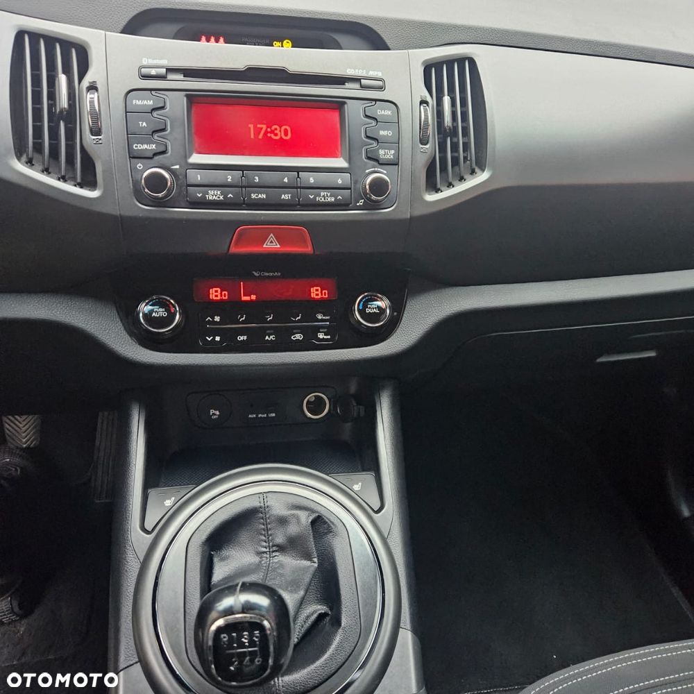 Kia Sportage - 16