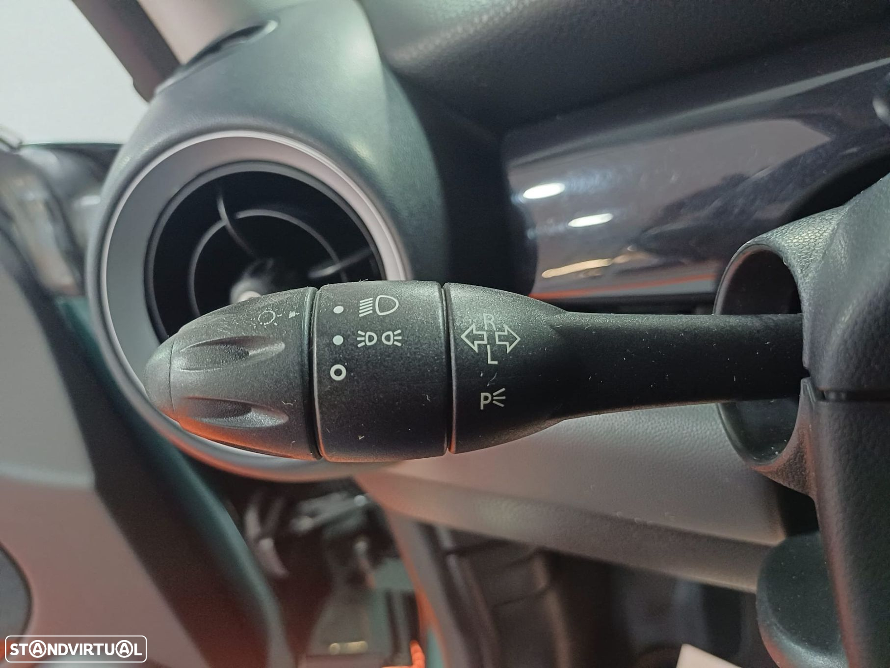 MINI 3 Portas - 17