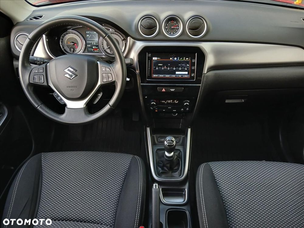 Suzuki Vitara 1.4 Boosterjet SHVS Premium 2WD - 10
