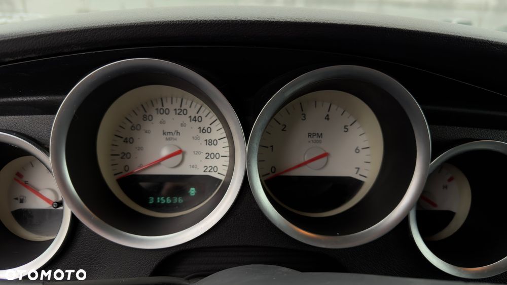 Dodge Magnum 3.5 V6 - 24