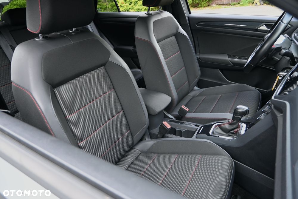 Volkswagen T-Roc 1.5 TSI ACT OPF DSG Sport - 28